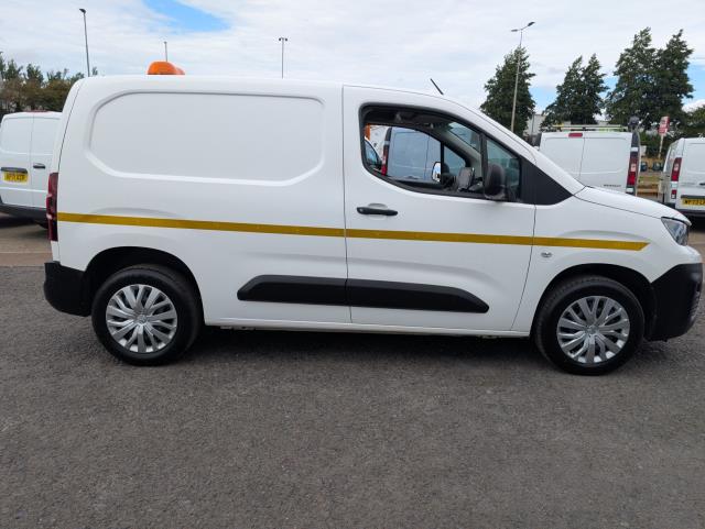 2021 Peugeot Partner 1000 1.5 Bluehdi 100 Professional Van (NV70USJ) Image 13