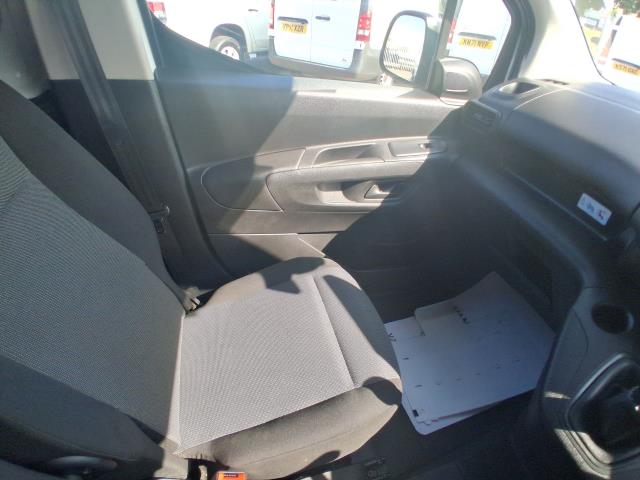 2021 Peugeot Partner 850 1.5 Bluehdi 100 Professional Crew Van - Crew Cab | Low Running Costs | Pre-Order Now (NV70VHA) Image 32
