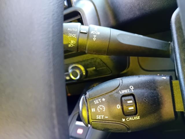 2021 Peugeot Partner L2 950 1.5BLUE HDI 100PS PROFESSIONAL EURO 6 (NV70VHH) Image 34