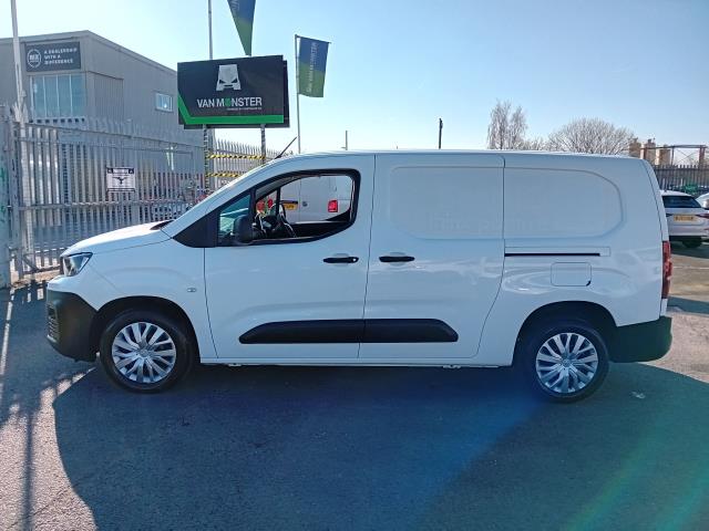 2021 Peugeot Partner L2 950 1.5BLUE HDI 100PS PROFESSIONAL EURO 6 (NV70VHH) Image 9