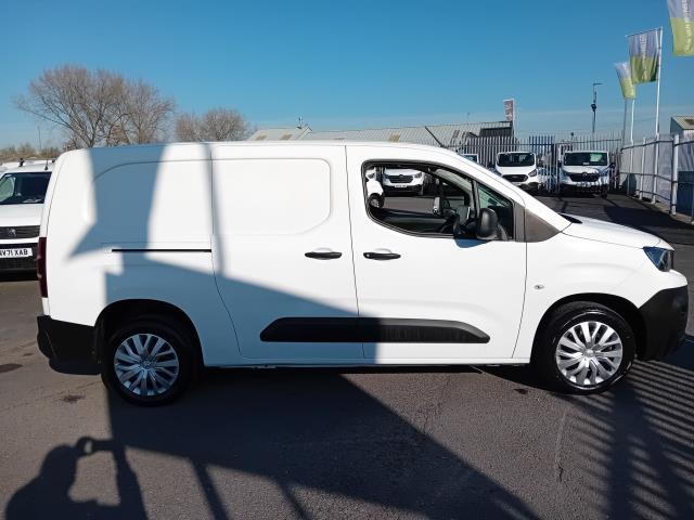 2021 Peugeot Partner L2 950 1.5BLUE HDI 100PS PROFESSIONAL EURO 6 (NV70VHH) Image 6
