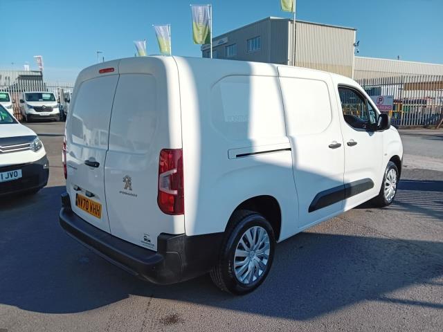 2021 Peugeot Partner L2 950 1.5BLUE HDI 100PS PROFESSIONAL EURO 6 (NV70VHH) Image 4