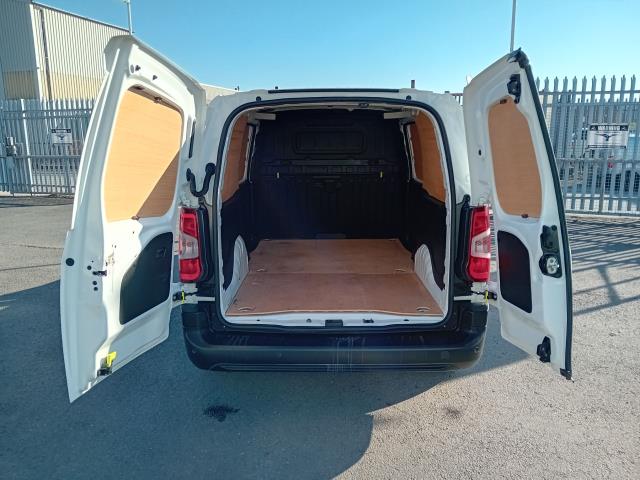 2021 Peugeot Partner L2 950 1.5BLUE HDI 100PS PROFESSIONAL EURO 6 (NV70VHH) Image 26
