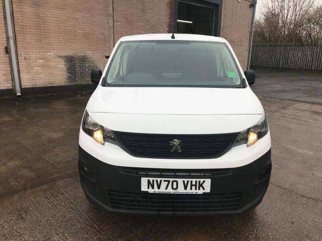 2021 Peugeot Partner L2 950 1.5BLUE HDI 100PS PROFESSIONAL EURO 6 (NV70VHK) Image 25