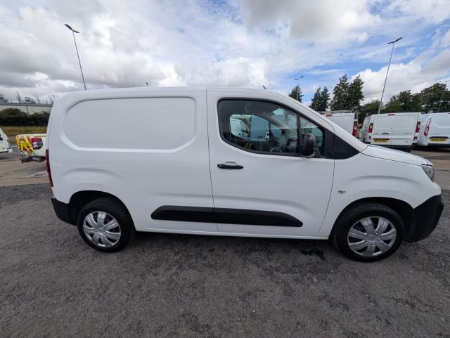 2021 Peugeot Partner 1000 1.5 Bluehdi 100 Professional Van  (NV70VME) Image 11