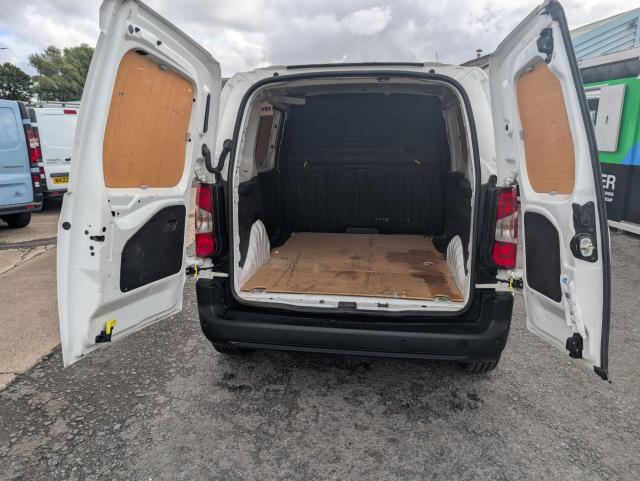 2021 Peugeot Partner 1000 1.5 Bluehdi 100 Professional Van  (NV70VME) Image 8