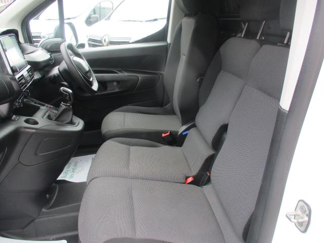 2021 Peugeot Partner 1000 1.5 Bluehdi 100 Professional Van (NV70VNF) Image 26