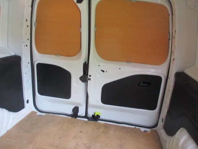 2021 Peugeot Partner 1000 1.5 Bluehdi 100 Professional Van (NV70VNF) Image 28
