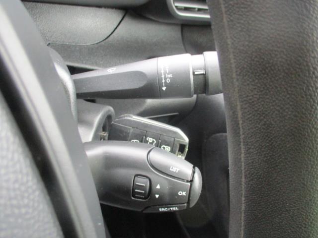 2021 Peugeot Partner 1000 1.5 Bluehdi 100 Professional Van (NV70VNF) Image 17