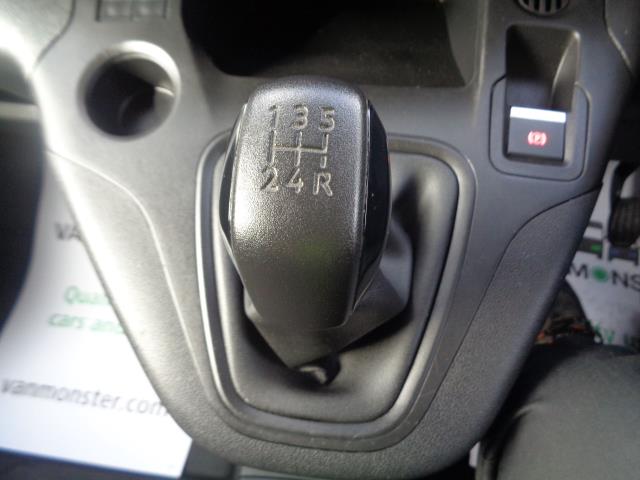2021 Peugeot Partner 1000 1.5 Bluehdi 100 Professional Van (NV70VNP) Image 29