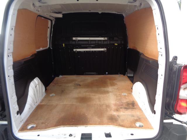 2021 Peugeot Partner 1000 1.5 Bluehdi 100 Professional Van (NV70VNP) Image 19
