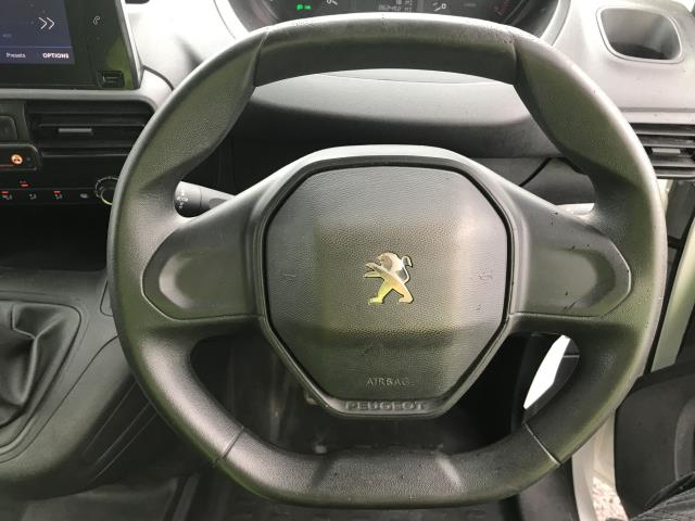 2021 Peugeot Partner L1 1000 1.5BLUE HDI 100PS PROFESSIONAL EURO 6 (NV70VOB) Image 17