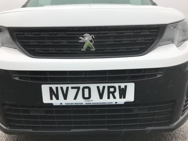 2021 Peugeot Partner 1000 1.5 Bluehdi 100 Professional Van (NV70VRW) Image 14