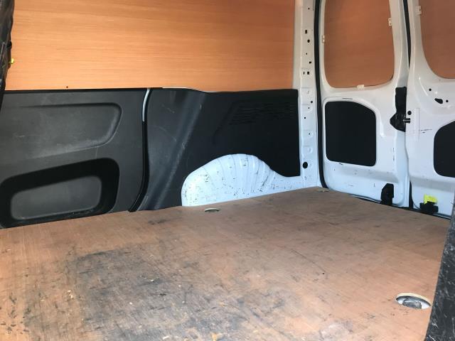 2021 Peugeot Partner 1000 1.5 Bluehdi 100 Professional Van (NV70VVF) Image 6