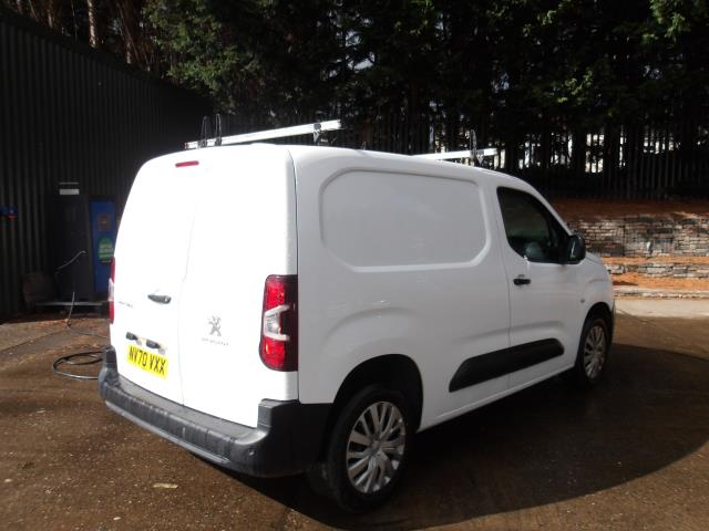 2021 Peugeot Partner 1000 1.5 Bluehdi 100 Professional Van (NV70VXX) Image 9