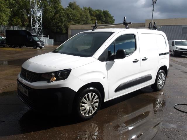2021 Peugeot Partner 1000 1.5 Bluehdi 100 Professional Van (NV70VXX) Image 3
