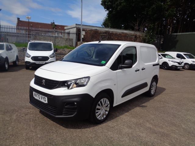 2021 Peugeot Partner 1000 1.5 Bluehdi 100 Professional Van (NV70VYD) Image 4