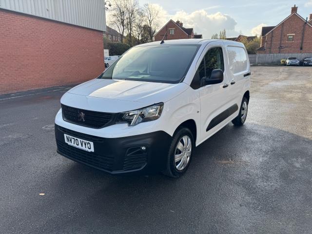 2021 Peugeot Partner 1000 1.5 Bluehdi 100 Professional Van (NV70VYO) Image 4