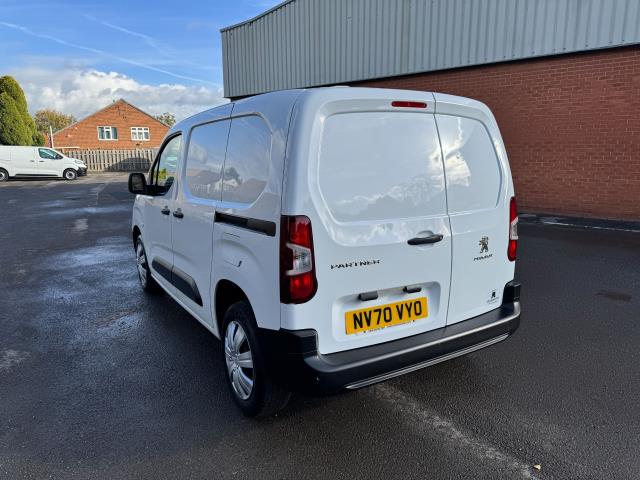 2021 Peugeot Partner 1000 1.5 Bluehdi 100 Professional Van (NV70VYO) Image 7