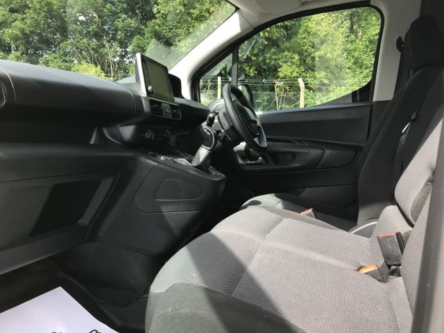 2021 Peugeot Partner 1000 1.5 Bluehdi 100 Professional Van (NV70VZL) Image 21