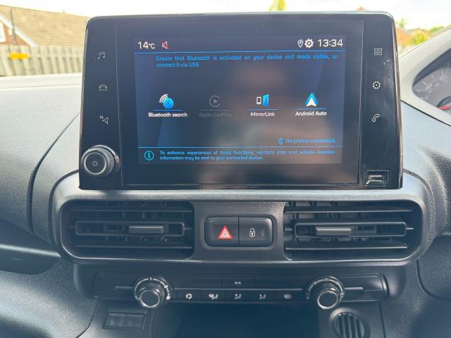 2021 Peugeot Partner 1000 1.5 Bluehdi 100 Professional Van EURO 6 (NV70VZN) Image 24
