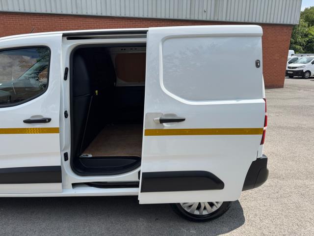 2021 Peugeot Partner 1000 1.5 Bluehdi 100 Professional Van EURO 6 (NV70VZN) Image 41