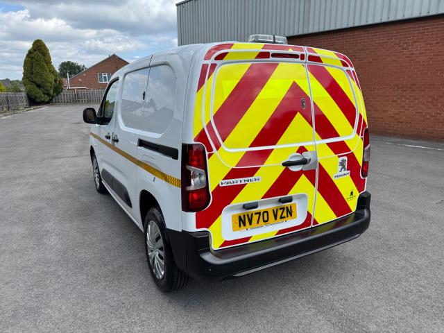 2021 Peugeot Partner 1000 1.5 Bluehdi 100 Professional Van EURO 6 (NV70VZN) Image 7
