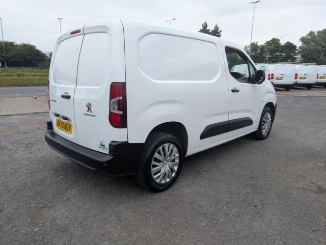 2021 Peugeot Partner 1000 1.5 Bluehdi 100 Professional Van (NV70WOX) Image 11
