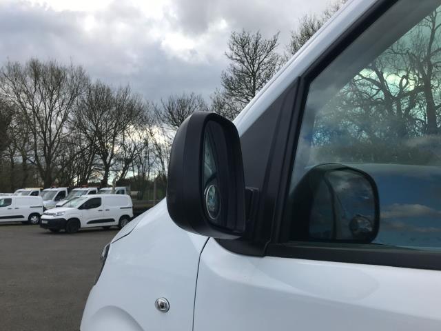 2021 Peugeot Expert 1000 1.5 Bluehdi 100 Professional Van (NV71BKK) Image 15