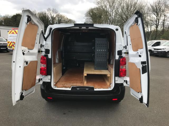 2021 Peugeot Expert 1000 1.5 Bluehdi 100 Professional Van (NV71BKK) Image 9