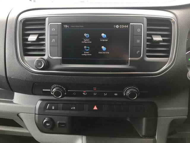 2021 Peugeot Expert 1000 1.5 Bluehdi 100 Professional Van (NV71BKK) Image 21