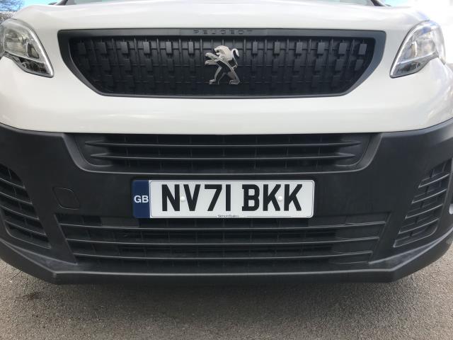 2021 Peugeot Expert 1000 1.5 Bluehdi 100 Professional Van (NV71BKK) Image 13