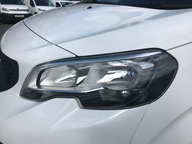 2021 Peugeot Expert 1000 1.5 Bluehdi 100 Professional Van (NV71BKU) Image 15