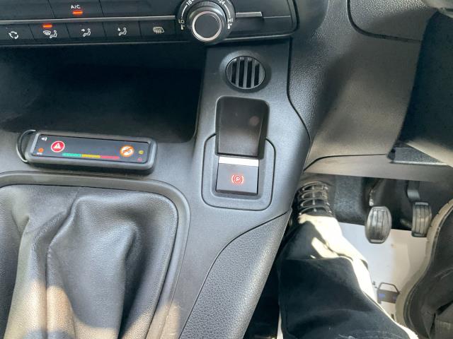 2021 Peugeot Partner 850 1.5 Bluehdi 100 Professional Crew Van (NV71BKZ) Image 28