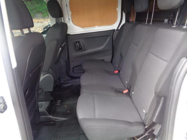 2021 Peugeot Partner 850 1.5 Bluehdi 100 Professional Crew Van (NV71BMZ) Image 17