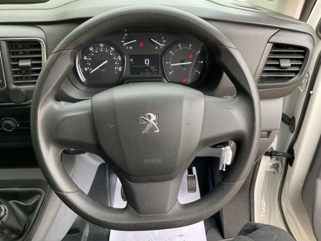 2021 Peugeot Expert 1200 1.5 Bluehdi 100 Professional Van (NV71CUH) Image 20