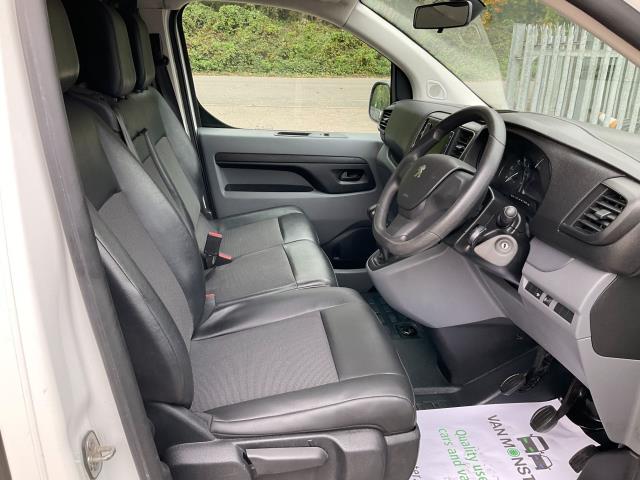 2021 Peugeot Expert 1200 1.5 Bluehdi 100 Professional Van (NV71CUH) Image 18