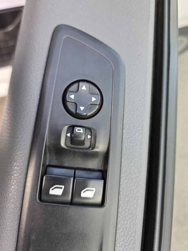 2021 Peugeot e-Expert 1000 100Kw 75Kwh Professional Van Auto (NV71DSZ) Image 14