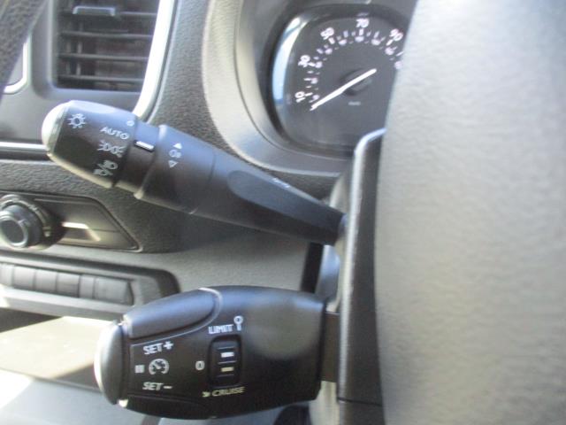 2021 Peugeot Expert 1400 2.0 Bluehdi 145 Professional Premium Van (NV71DXZ) Image 19