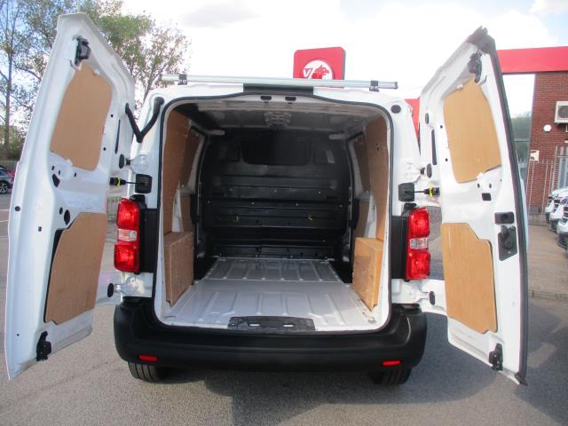 2021 Peugeot Expert 1400 2.0 Bluehdi 145 Professional Premium Van (NV71DXZ) Image 31