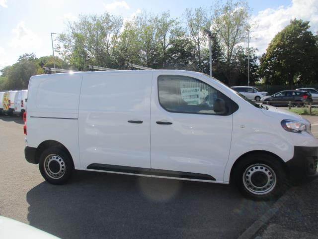 2021 Peugeot Expert 1400 2.0 Bluehdi 145 Professional Premium Van (NV71DXZ) Image 3
