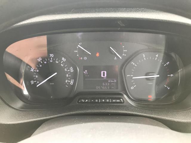2021 Peugeot Expert 1200 1.5 Bluehdi 100 Professional Van (NV71DZU) Image 18