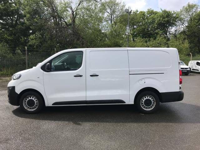 2021 Peugeot Expert 1200 1.5 Bluehdi 100 Professional Van (NV71DZU) Image 6