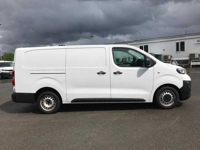 2021 Peugeot Expert 1200 1.5 Bluehdi 100 Professional Van (NV71DZU) Image 10