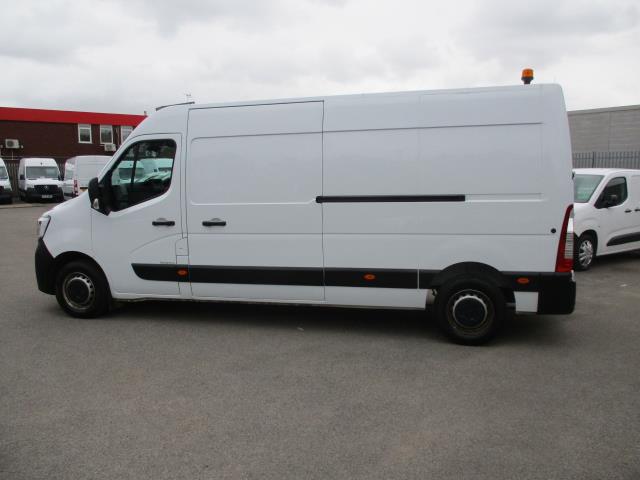 2021 Renault Master LWB FWD LM35DCI 139PS BUSINESS MEDIUM ROOF (NV71EEU) Image 8