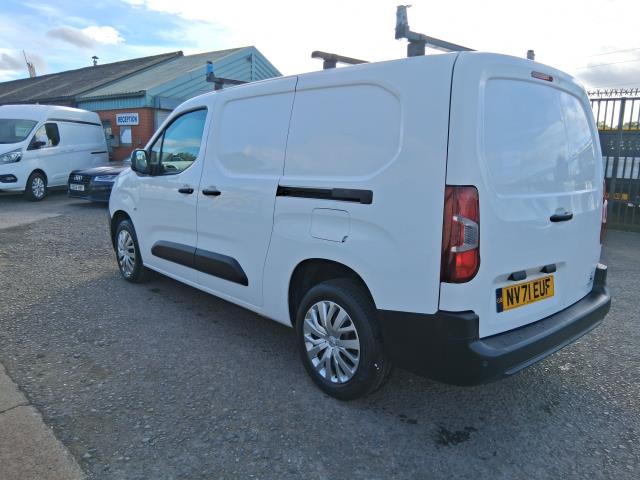 2021 Peugeot Partner 950 1.5 Bluehdi 100 Professional Premium Van (NV71EUF) Image 5