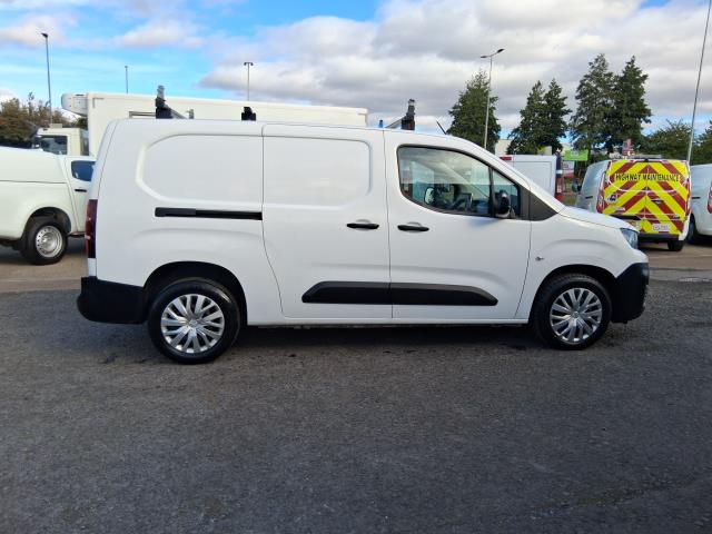 2021 Peugeot Partner 950 1.5 Bluehdi 100 Professional Premium Van (NV71EUF) Image 8