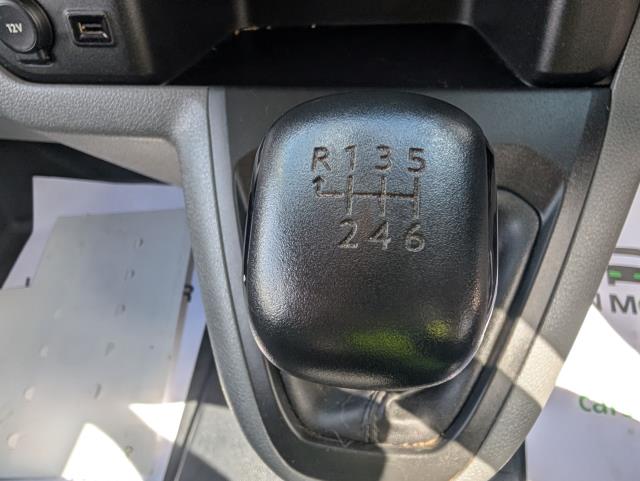 2021 Peugeot Expert 1400 2.0 Bluehdi 145 Professional Premium Van (NV71EWF) Image 25