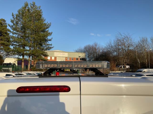 2021 Peugeot Expert 1400 2.0 Bluehdi 145 Professional Premium Van (NV71EWL) Image 38