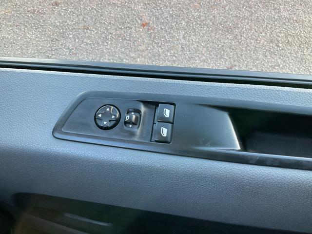 2021 Peugeot Expert 1400 2.0 Bluehdi 145 Professional Premium Van (NV71EWL) Image 35